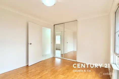 Property photo of 22 Jacaranda Place Doonside NSW 2767