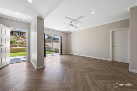 Property photo of 7 Murray Avenue Woodlane SA 5254