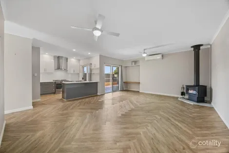 Property photo of 7 Murray Avenue Woodlane SA 5254