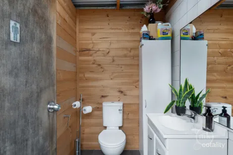 Property photo of 1/960 Heidelberg-Kinglake Road Hurstbridge VIC 3099