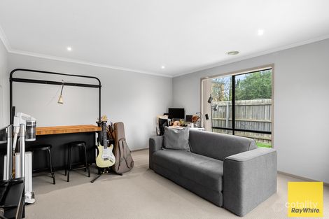 Property photo of 19 Beacon Avenue Point Cook VIC 3030