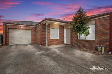 Property photo of 2/29 Baynton Avenue Sunshine North VIC 3020