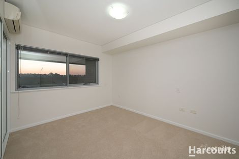 Property photo of 10 Roebuck Drive Salter Point WA 6152