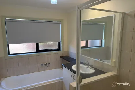 Property photo of 13 Toal Drive Warrnambool VIC 3280