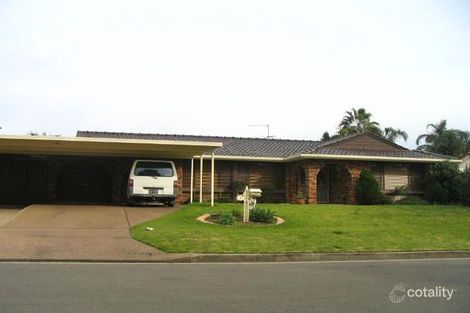 4 Sammut Cres, Chipping Norton, NSW 2170