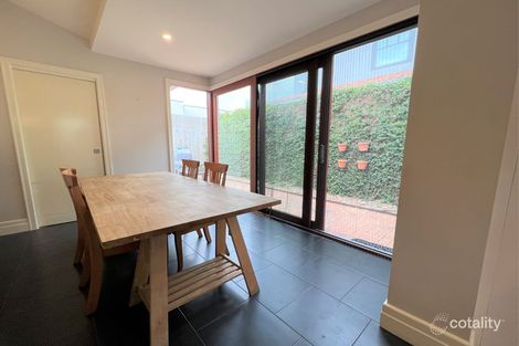 Property photo of 170 Kambrook Road Caulfield VIC 3162