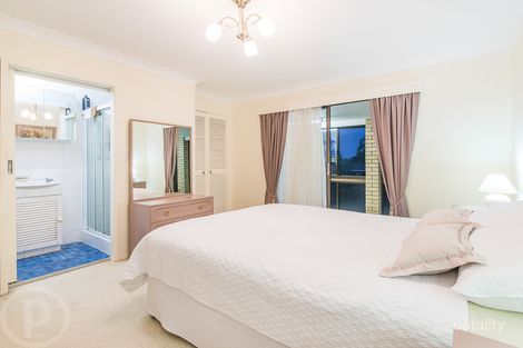 Property photo of 24 Buttercup Street Mansfield QLD 4122