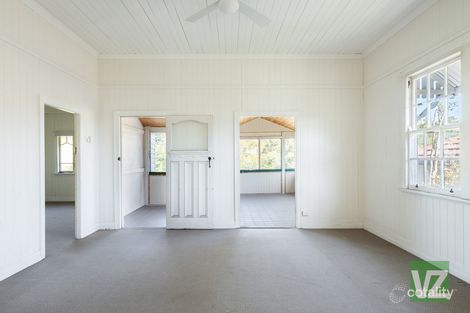 Property photo of 228 Agnew Street Seven Hills QLD 4170