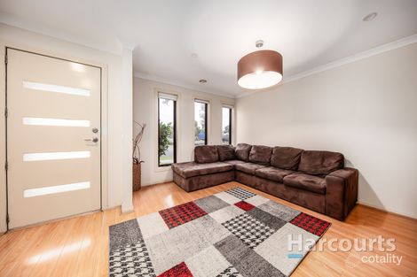 Property photo of 5 Clairview Road Deer Park VIC 3023