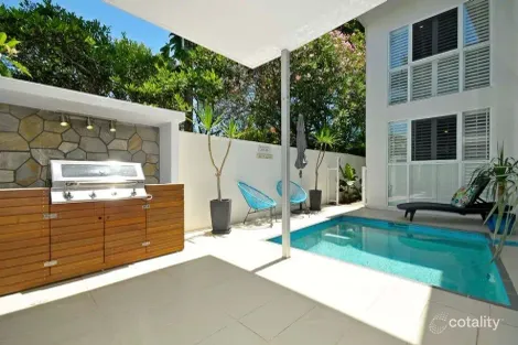 Property photo of 1/95 Laguna Avenue Palm Beach QLD 4221