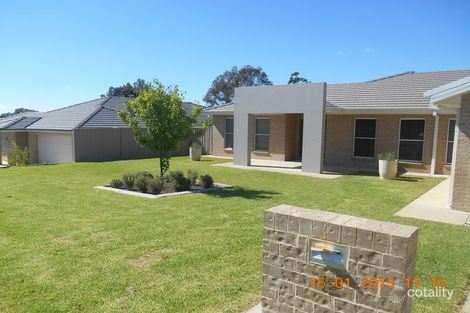 Property photo of 12 Barrington Street Tatton NSW 2650