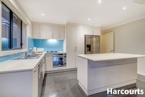Property photo of 33 Henry Kendall Street Franklin ACT 2913
