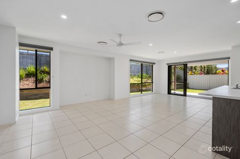 Property photo of 1 Sunshine Circuit Emerald Beach NSW 2456