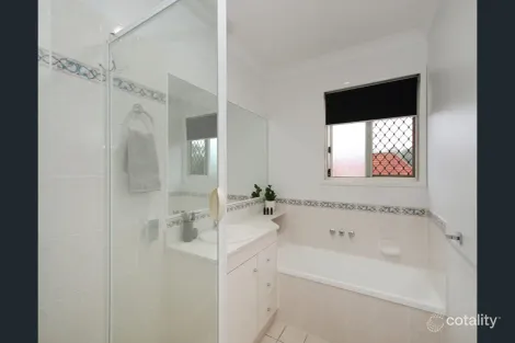 Property photo of 10 Eider Close Forest Lake QLD 4078