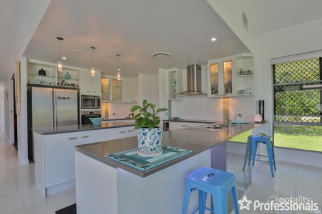 Property photo of 30 Reid Crescent Innes Park QLD 4670