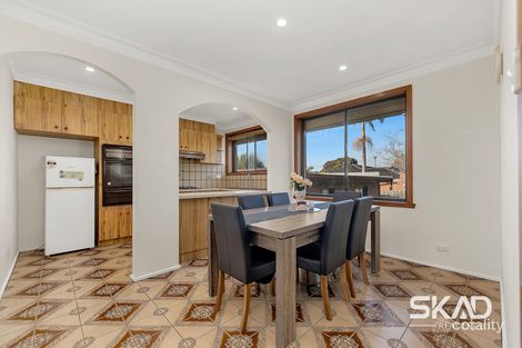 Property photo of 4 Uplands Place Thomastown VIC 3074