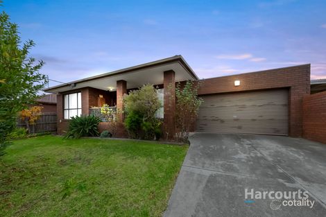 Property photo of 4 Leighton Crescent Deer Park VIC 3023