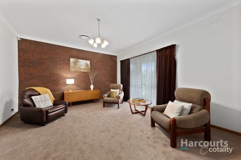 Property photo of 4 Leighton Crescent Deer Park VIC 3023