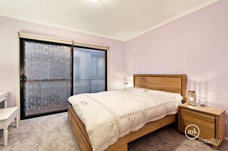 Property photo of 7 Ruby Lane Greensborough VIC 3088