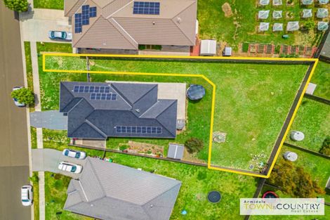 14 Spearmount Dr, Armidale, NSW 2350