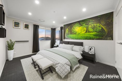 Property photo of 50 Diamond Hill Circuit Edmondson Park NSW 2174