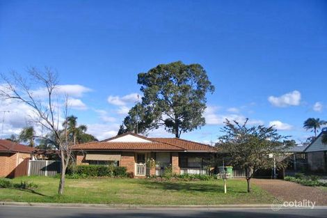 105 Explorers Way, St Clair, NSW 2759