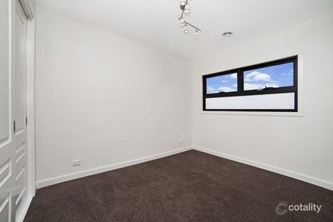 Property photo of 2/1A Stonemark Court West Footscray VIC 3012