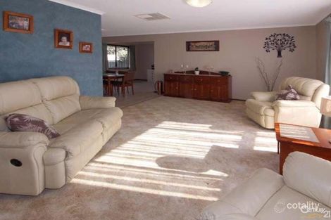 Property photo of 24 Wickham Road Happy Valley SA 5159