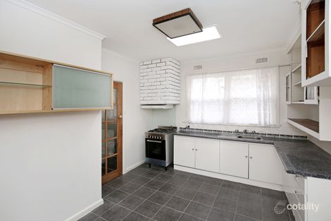 19 Mcmahon Rd, Reservoir, VIC 3073