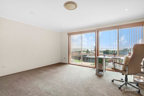 Property photo of 4 Willandra Place Koonawarra NSW 2530
