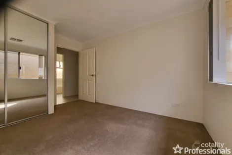 Property photo of 13 Forever Boulevard Banksia Grove WA 6031