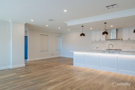 Property photo of 15 Grapple Road Whitby WA 6123