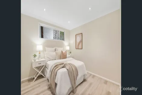 Property photo of 77 Thackeray Street Norman Park QLD 4170