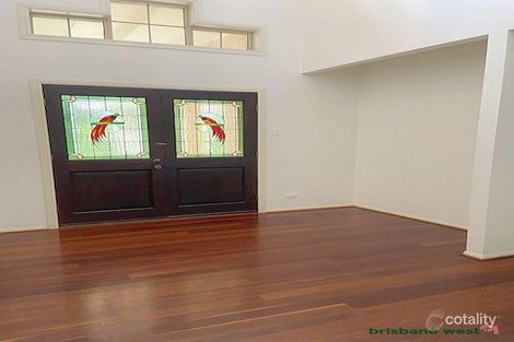 Property photo of 90 Tinarra Crescent Kenmore Hills QLD 4069