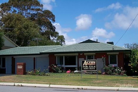 Property photo of 40 Crowcombe Way Karrinyup WA 6018