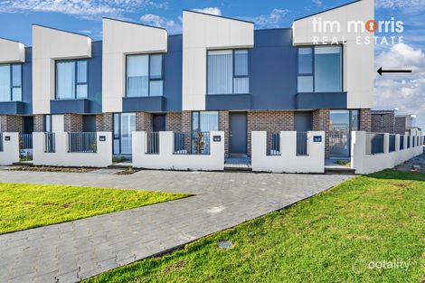 17 Torrens Ave, New Port, SA 5015