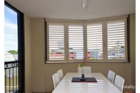 Property photo of 7/40 Bell Street Kangaroo Point QLD 4169