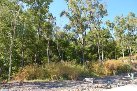 Property photo of 5 Yachtsmans Parade Cannonvale QLD 4802