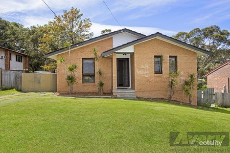 Property photo of 24 Tarana Place Bolton Point NSW 2283