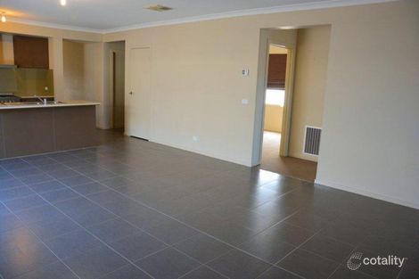 Property photo of 10 Kensley Circuit Craigieburn VIC 3064