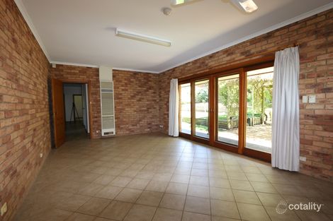 Property photo of 42 Brolga Street Mount Gambier SA 5290