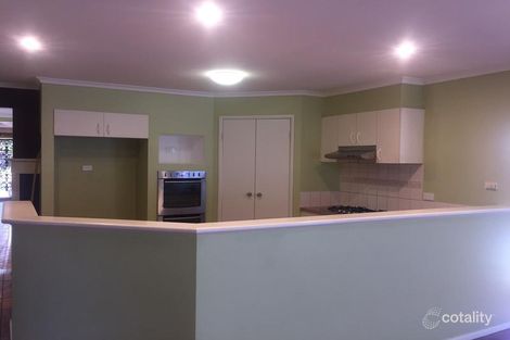 Property photo of 4 Geoffrey Court Narre Warren VIC 3805