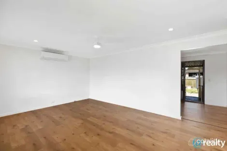 Property photo of 16 Regent Street Buff Point NSW 2262