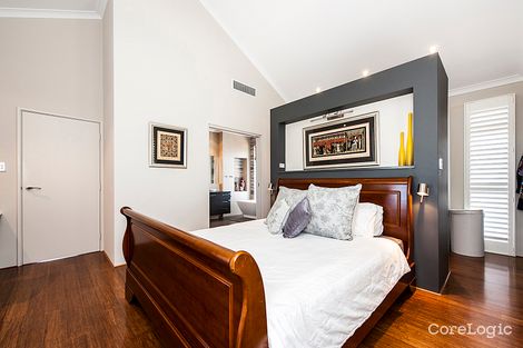 Property photo of 2 Bella Vista Scarborough WA 6019