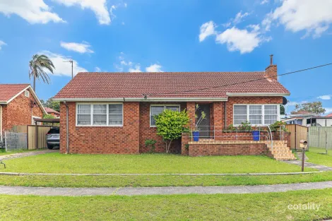 Property photo of 18 Stuart Road Warrawong NSW 2502