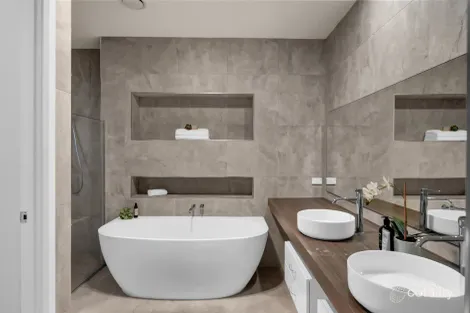 Property photo of 13A Highview Terrace Daisy Hill QLD 4127