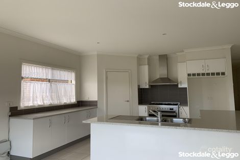 Property photo of 43 Marigold Crescent Gowanbrae VIC 3043