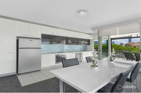 Property photo of 7/89 Lambert Street Kangaroo Point QLD 4169