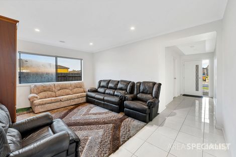 Property photo of 5 Corvette Avenue Cranbourne East VIC 3977