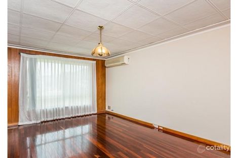 Property photo of 11 Waverley Place Dianella WA 6059